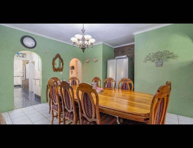 3 BEDROOM HOUSE FOR SALE IN BRACKENHURST